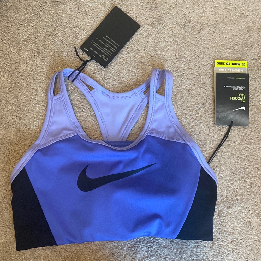 Nike sports bra NWT